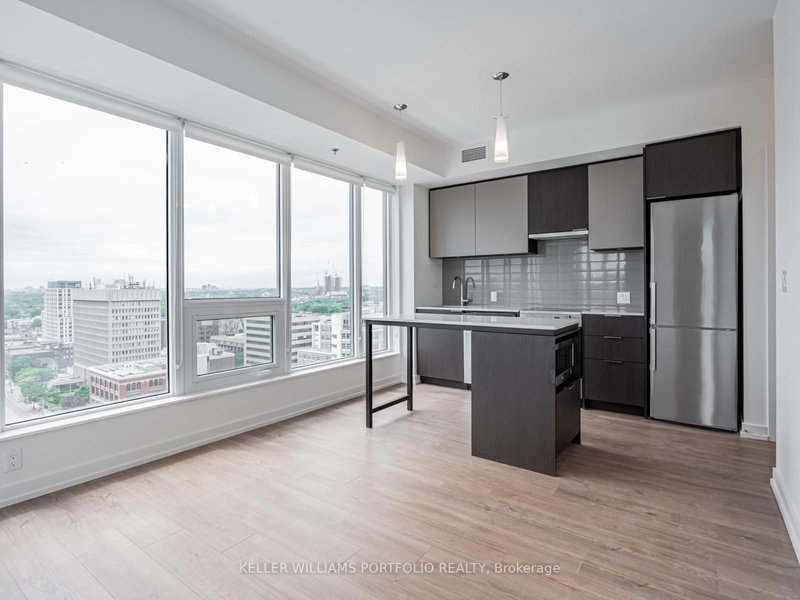 1702 - 203 College St, Toronto, M5T 0C8 | Image 2