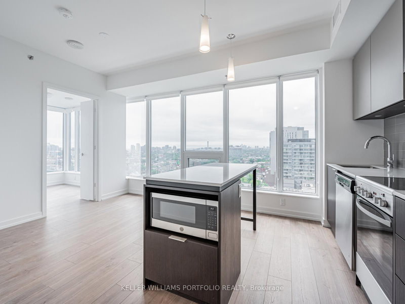 1702 - 203 College St, Toronto, M5T 0C8 | Image 3