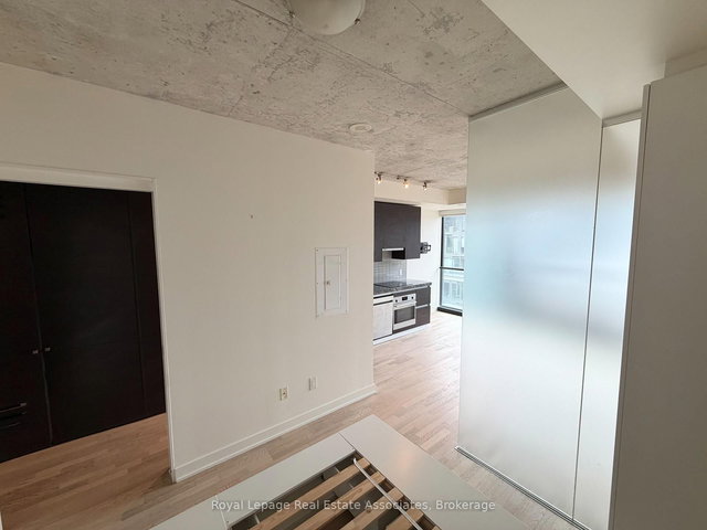 628 - 629 King Street W