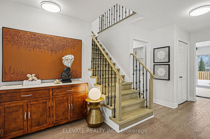 21 Whitehorn Cres, Toronto, M2J 3B1 | Image 3