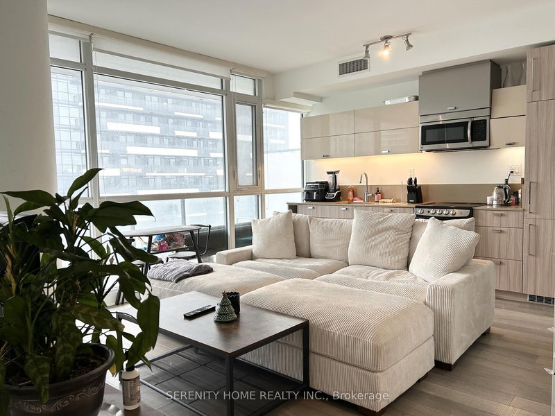 3501 - 290 Adelaide St W, Toronto, M5V 1P6 | Image 3