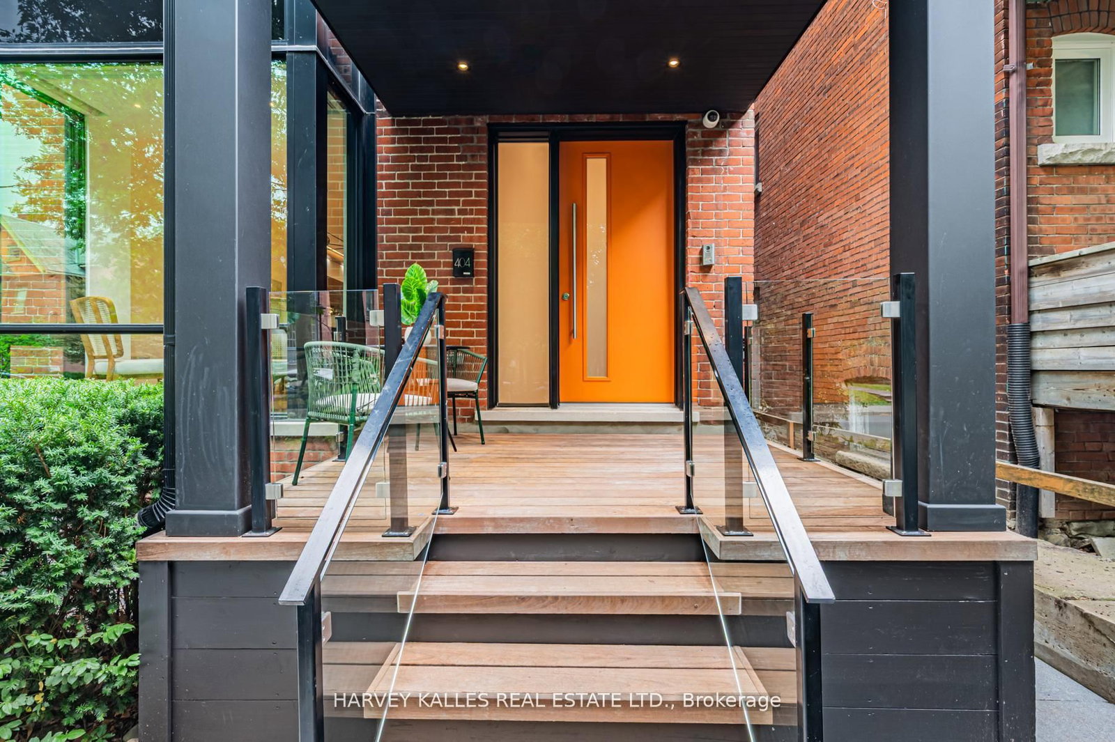 Listing Image 3