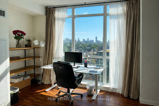 1106 - 1171 Queen Street W