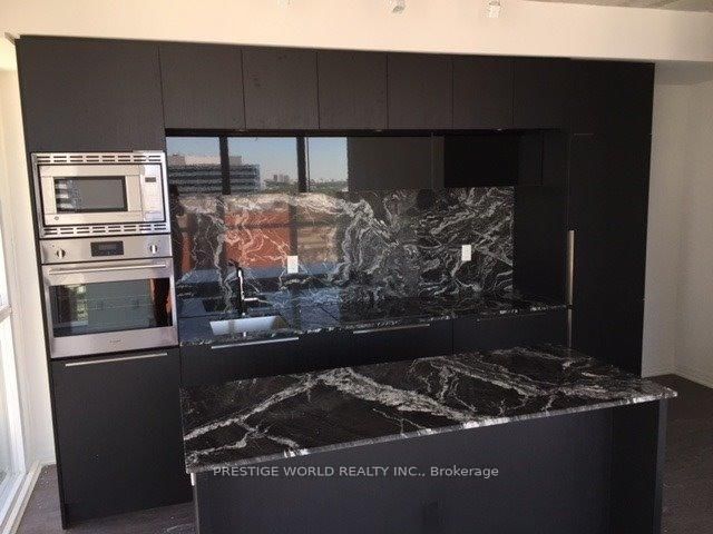 1502 - 88 Blue Jays Way