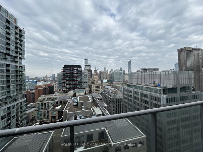 2206 - 126 Simcoe St, Toronto, M5H 4E6 | Image 2