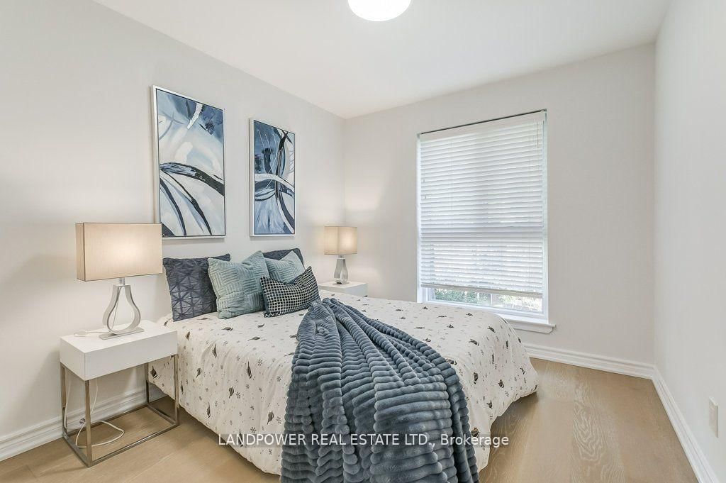 Townhouse for sale at 10 Brassbell Mill Way, Toronto, Ontario, M2L 1P7 - St. Andrew-Windfields - MLS: C12823336