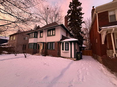 2 - 116 Manor Road East Rd | Toronto | Image