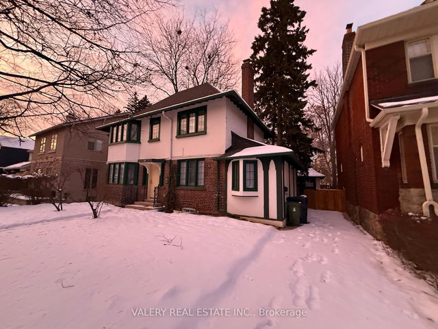 2 - 116 Manor Road East Road