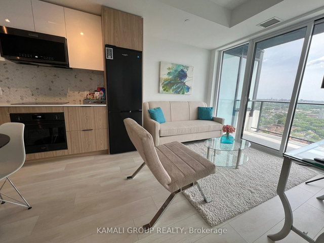 3613 - 5 Defries Street