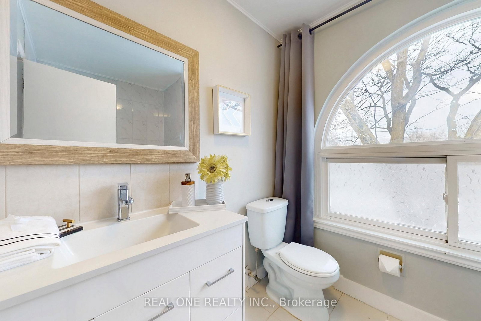 Townhouse for sale at 62 Courville Coach Way, Toronto, Ontario, M2J 3V5 - Pleasant View - MLS: C12824948