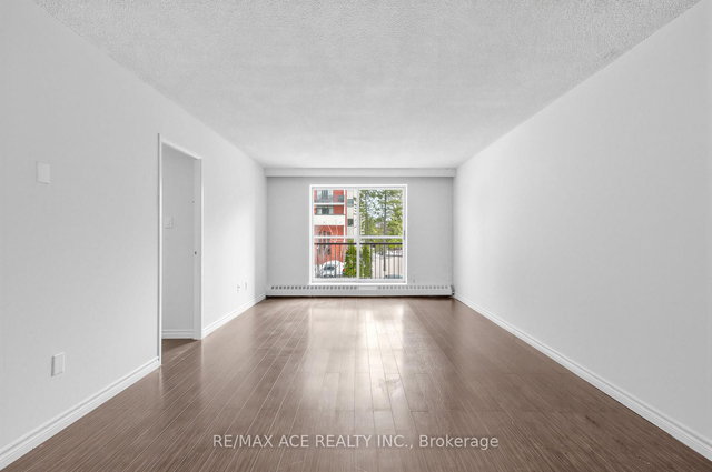 204 - 1690 Victoria Park Avenue