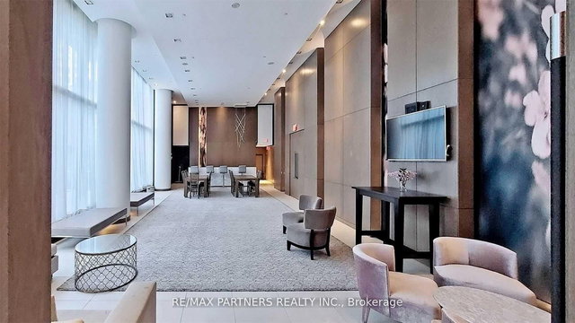 716 - 121 Mcmahon Drive