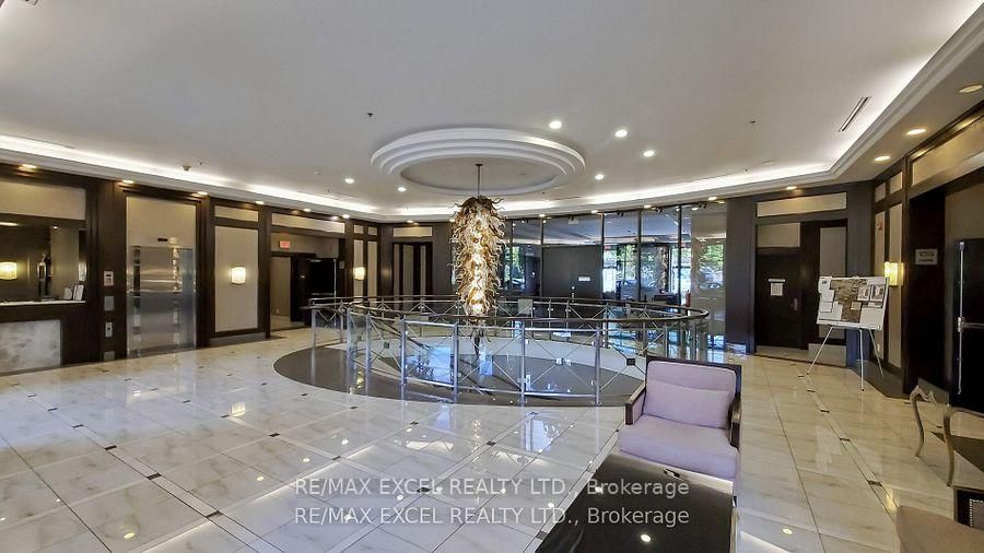 S 135 Wynford Drive, Unit 1204