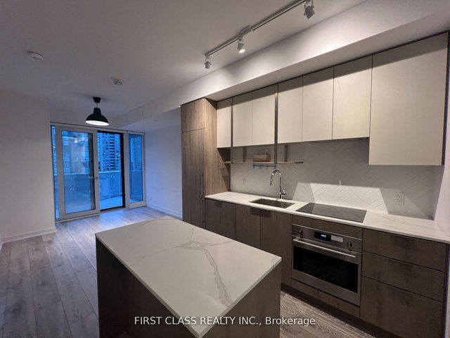 503 - 15 Holmes Avenue