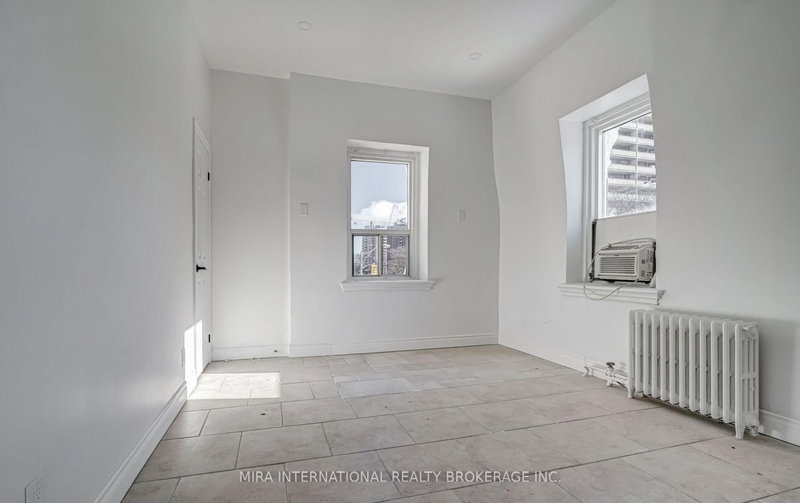 205 - 180 Sherbourne St, Toronto, M5A 2R7 | Image 2