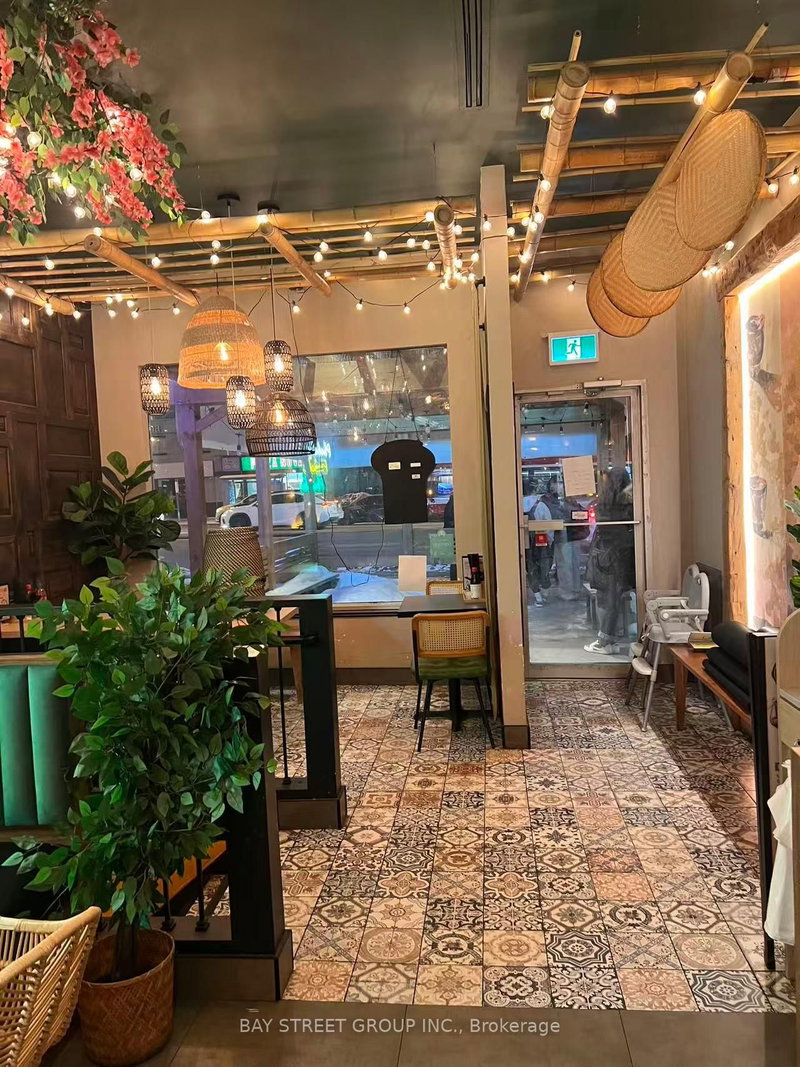 5588 Yonge St, Toronto, M2N 5S2 | Image 3