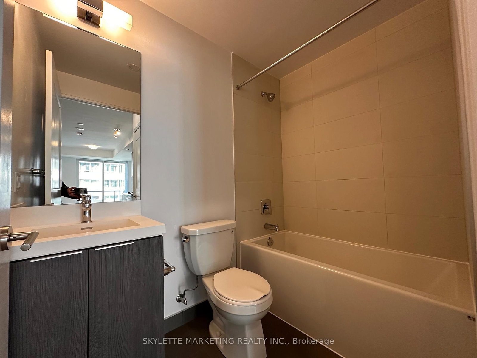 25 Holly Street, Unit 1204 - Photo 9