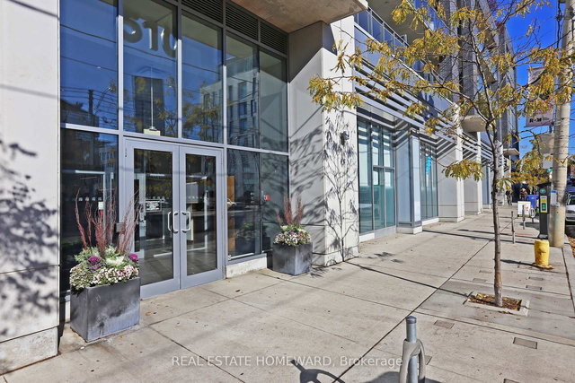 216 - 510 King Street E