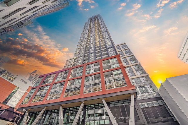 4505 - 108 Peter Street