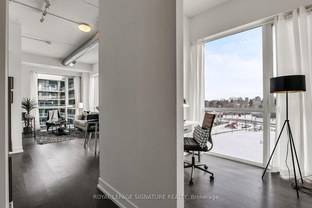 506 - 75 The Donway W