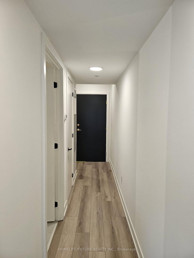 207 - 5 Lakeview Avenue