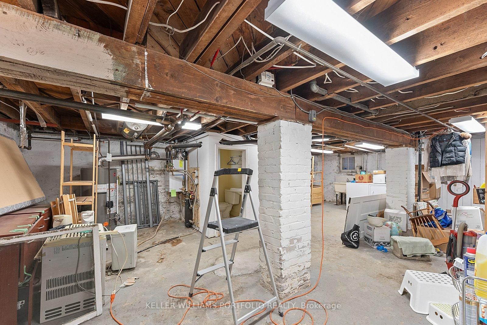 Detached House for lease at 145 Glengrove Avenue, Toronto, Ontario, M4R 1P1 - Lawrence Park South - MLS: C12827106