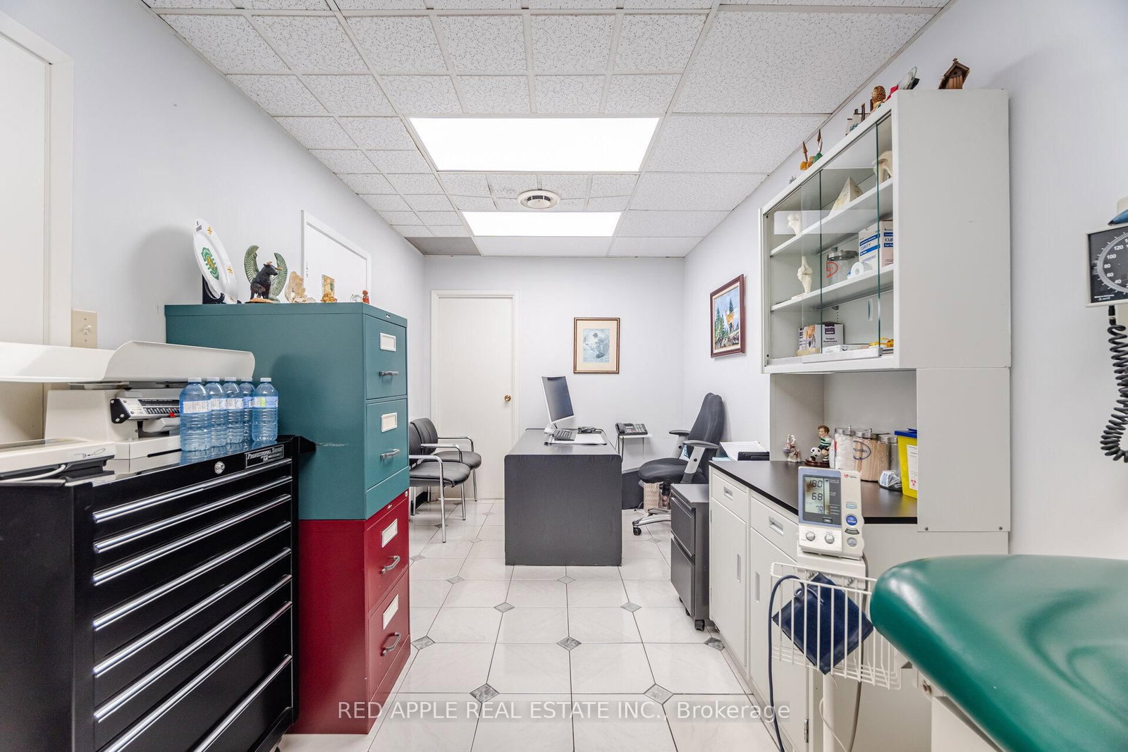 799 Bloor Street W - Photo 14