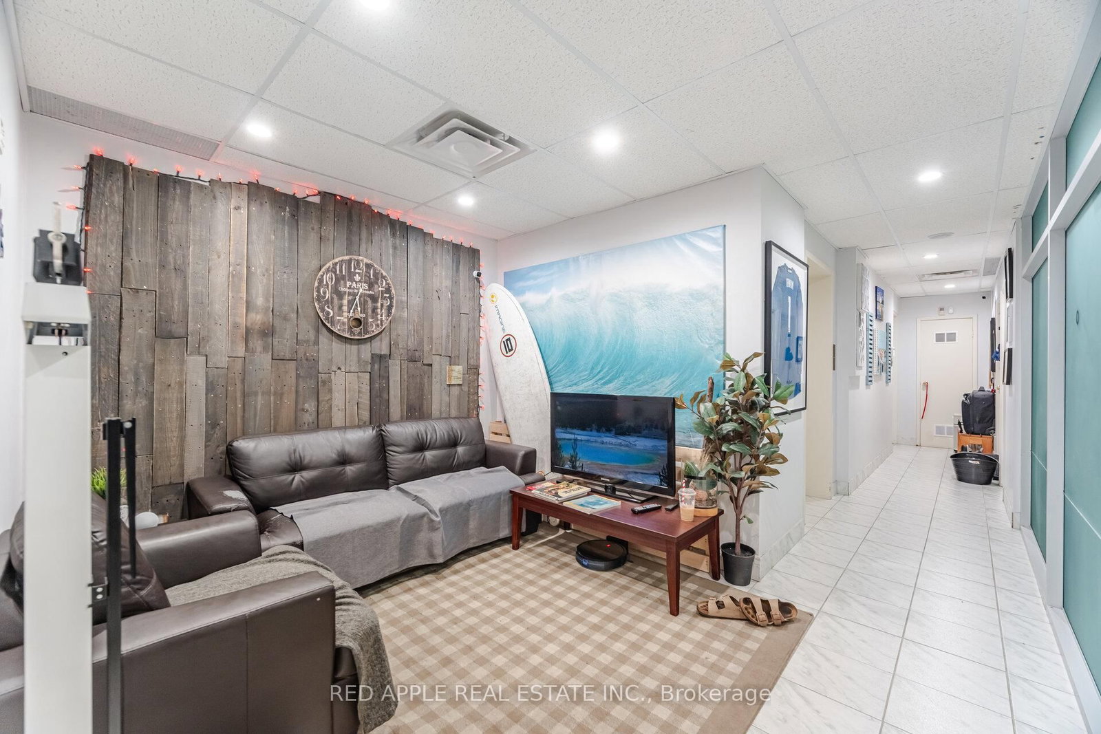 799 Bloor Street W - Photo 17