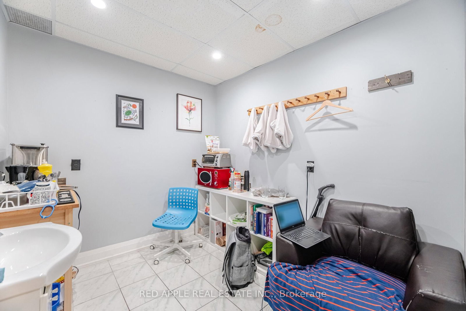 799 Bloor Street W - Photo 25