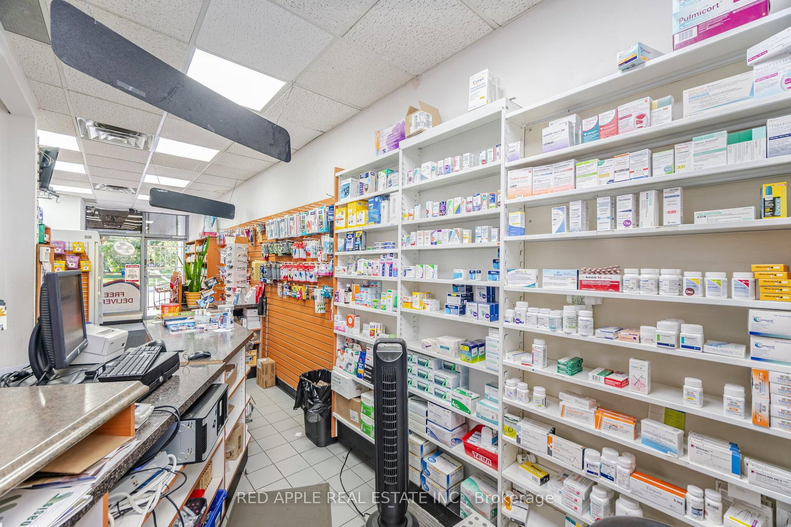 799 Bloor Street W - Photo 33