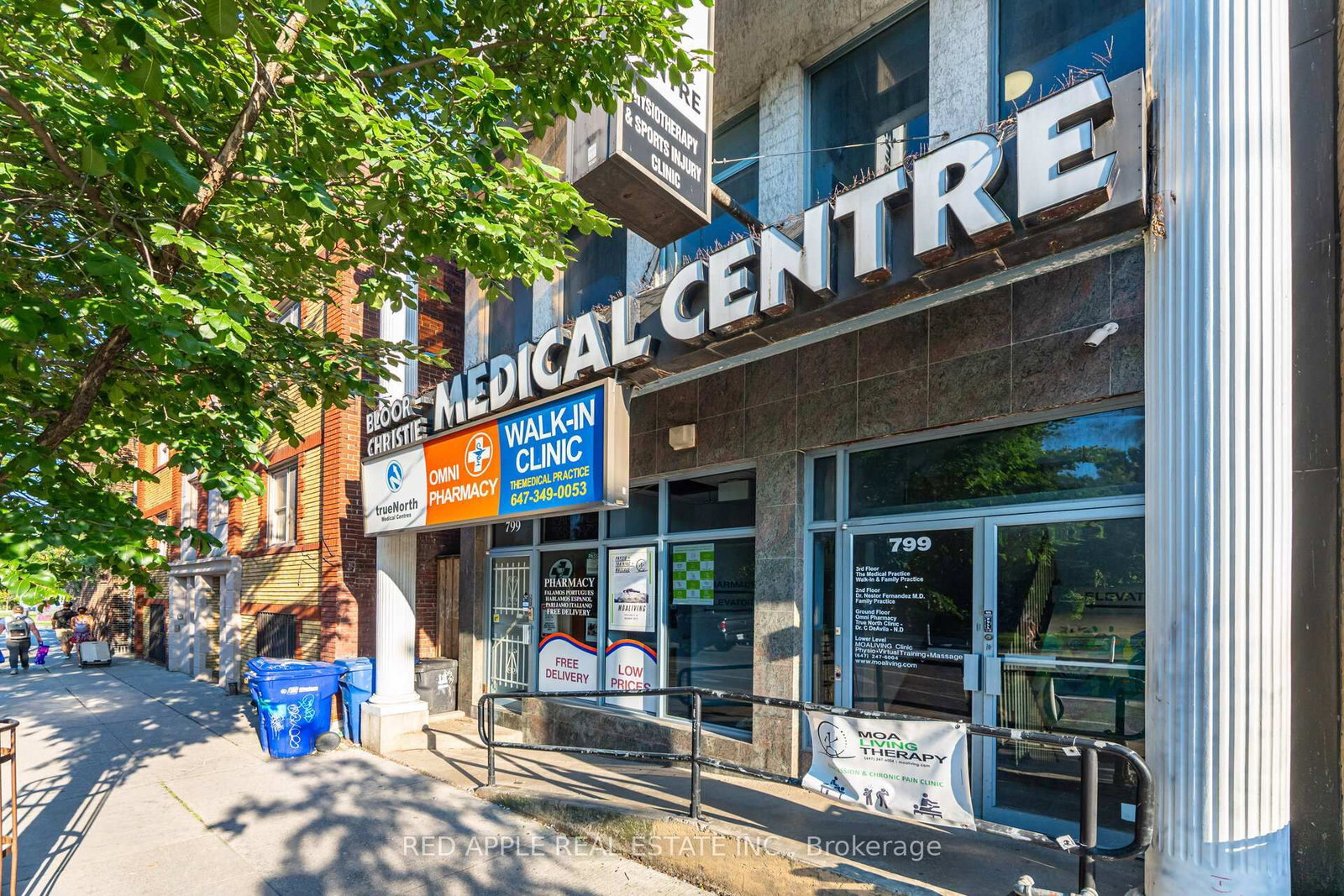 799 Bloor Street W - Photo 4