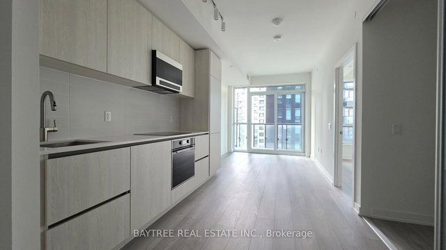 1804 - 110 Broadway Avenue