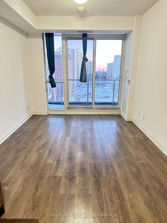 605 - 38 Forest Manor Road