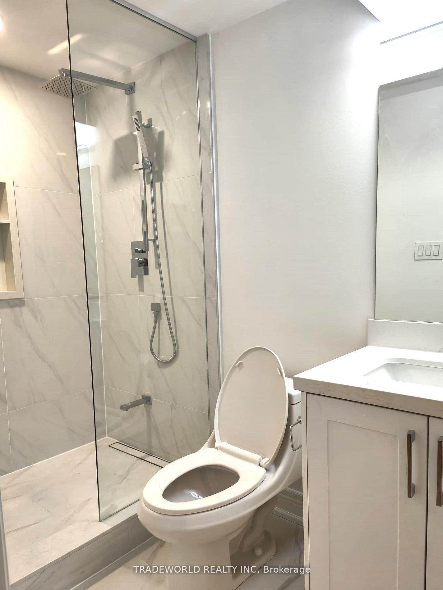 Detached House for lease at (Whole House)-85 Shaughnessy Boulevard, Toronto, Ontario, M2J 1J5 - Don Valley Village - MLS: C12829764