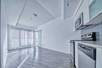 711-150 East Liberty Street, Toronto, Ontario image-0-4