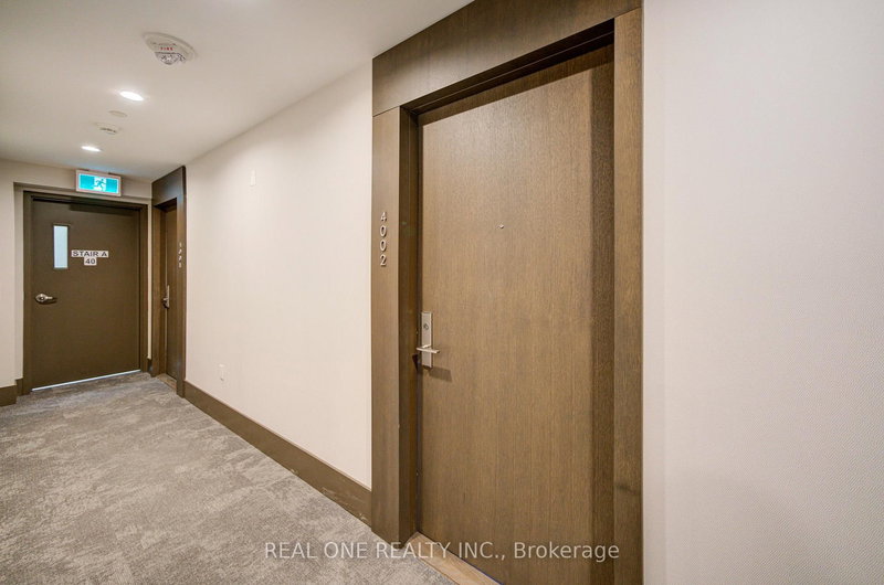 Room1