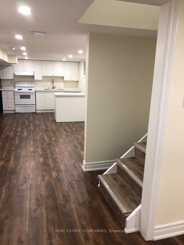 Lower - 460 Cummer Avenue