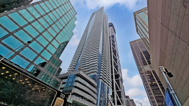 1701 - 1 Bloor Street E