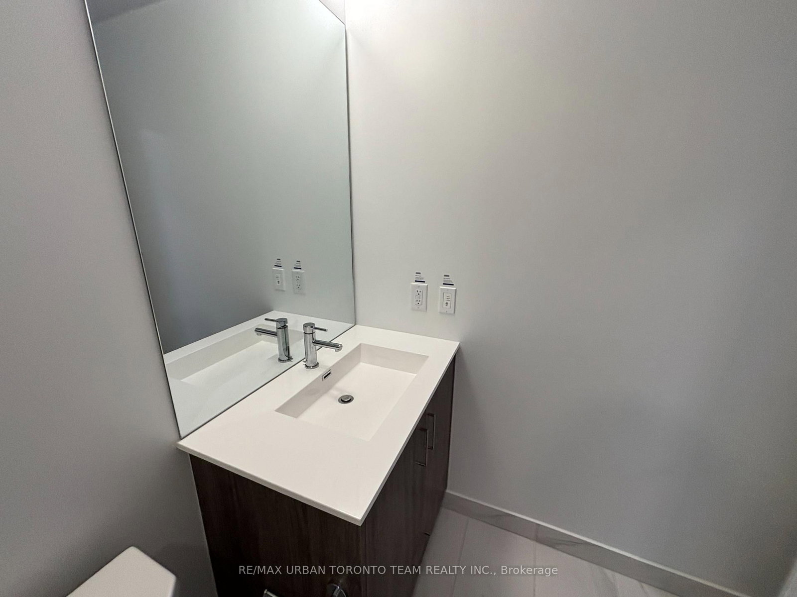 180 Front Street E, Unit 1001 - Photo 10