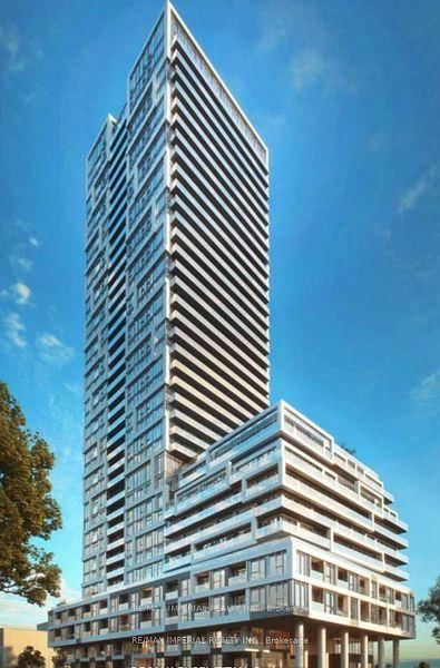 home for lease on 902-5 Defries Street