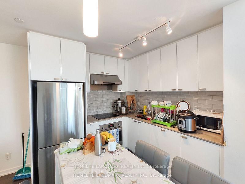 Condo for lease at 303-56 Forest Manor Road, Toronto, Ontario, M2J 0E5 - Henry Farm - MLS: C12831574