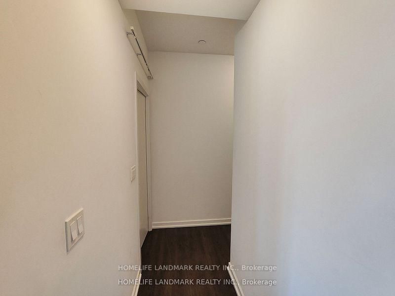 Condo for lease at 303-56 Forest Manor Road, Toronto, Ontario, M2J 0E5 - Henry Farm - MLS: C12831574