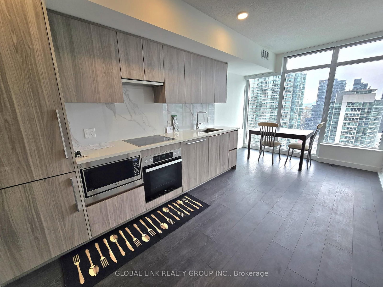 1 Concord Cityplace Way, Unit 2802 - Photo 4