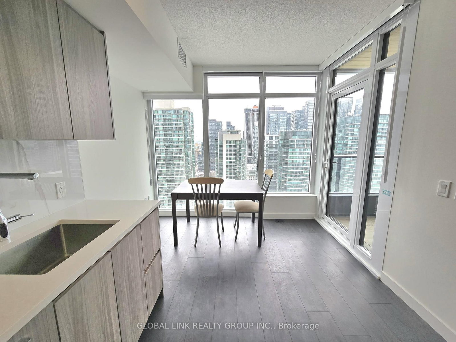 1 Concord Cityplace Way, Unit 2802 - Photo 7