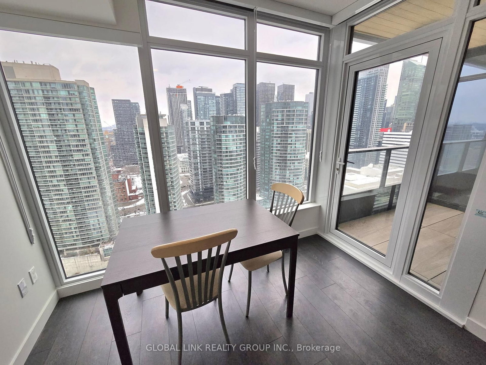 1 Concord Cityplace Way, Unit 2802 - Photo 8