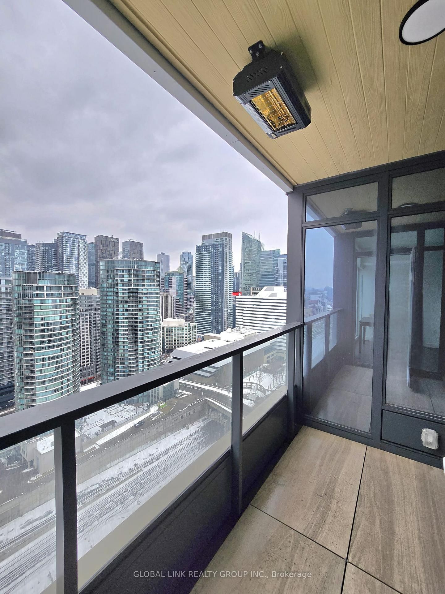 1 Concord Cityplace Way, Unit 2802 - Photo 9