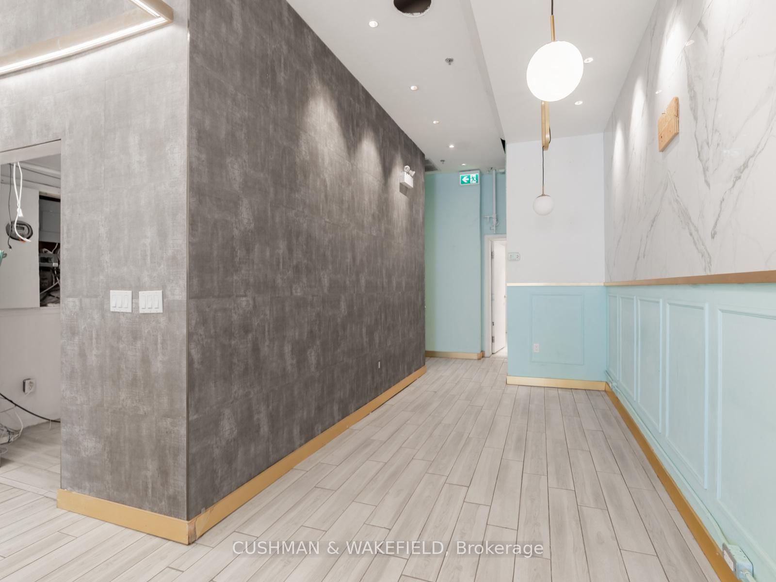 439 Spadina Avenue - Photo 13