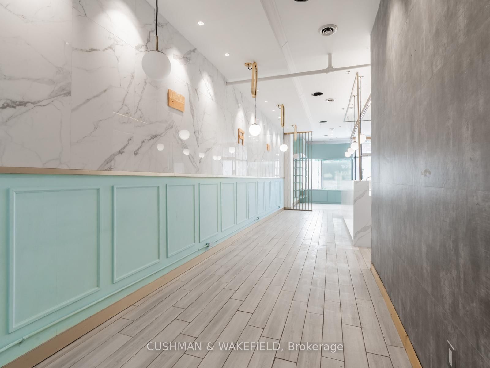 439 Spadina Avenue - Photo 14