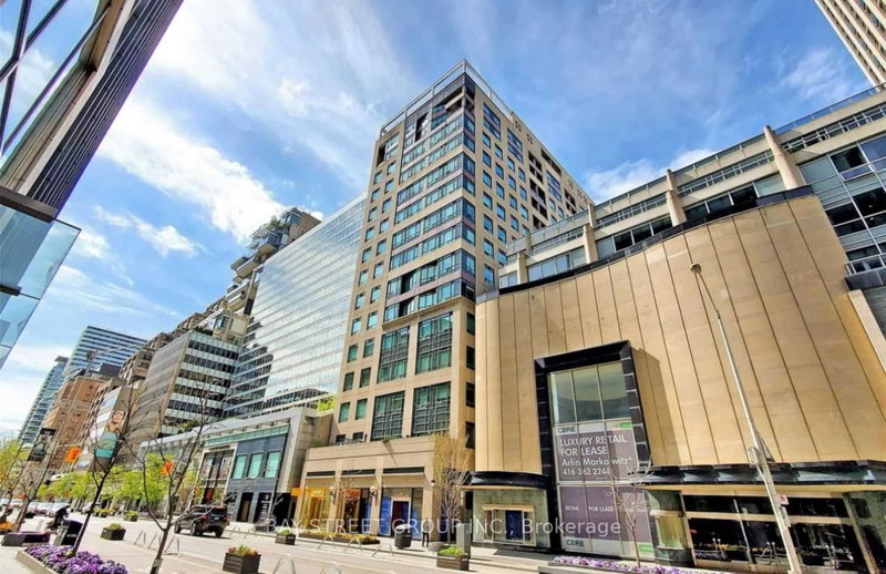 1001 - 102 Bloor St W, Toronto, M5S 1M8 | Image 2