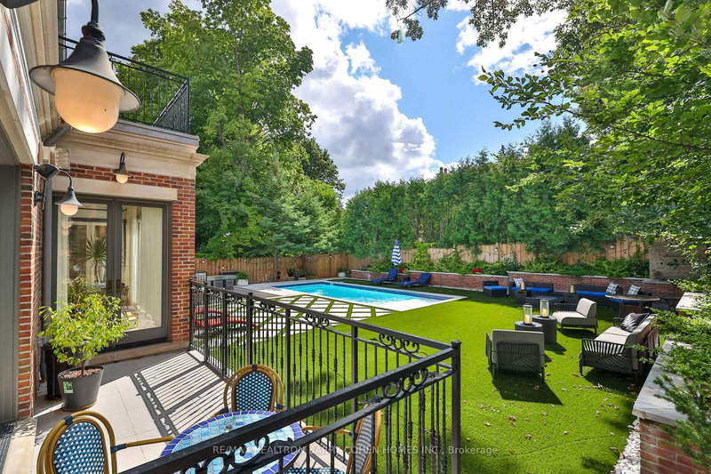 33 Stratheden Rd, Toronto, M4N 1E5 | Image 2